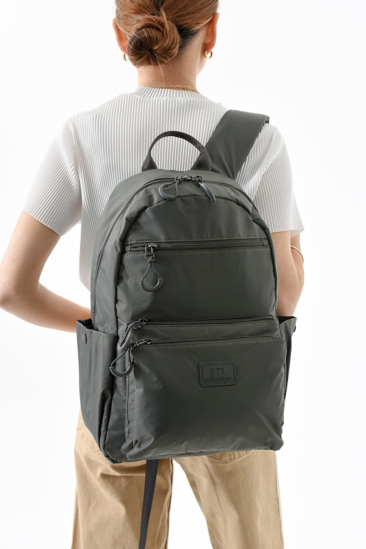 Orta Boy Sırt Çantası Ultra Hafif Çok Cepli Gri (Model:571-13-9B)