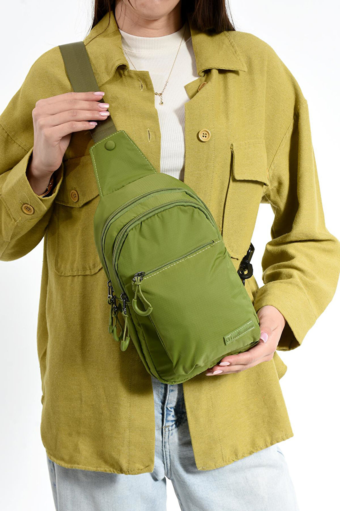 Üç Bölmeli Unisex Göğüs (Bodybag) Çantası Açık Yeşil (Model: 571-9N) 