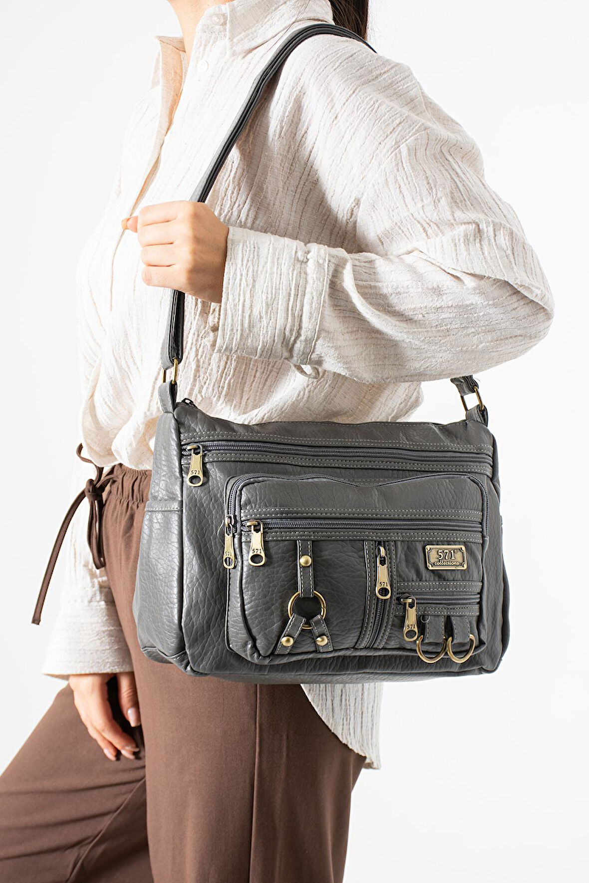 Yıkama Deri Çapraz Askılı Omuz Çantası Poliüretan Deri Gri Model:(571-14-16B)