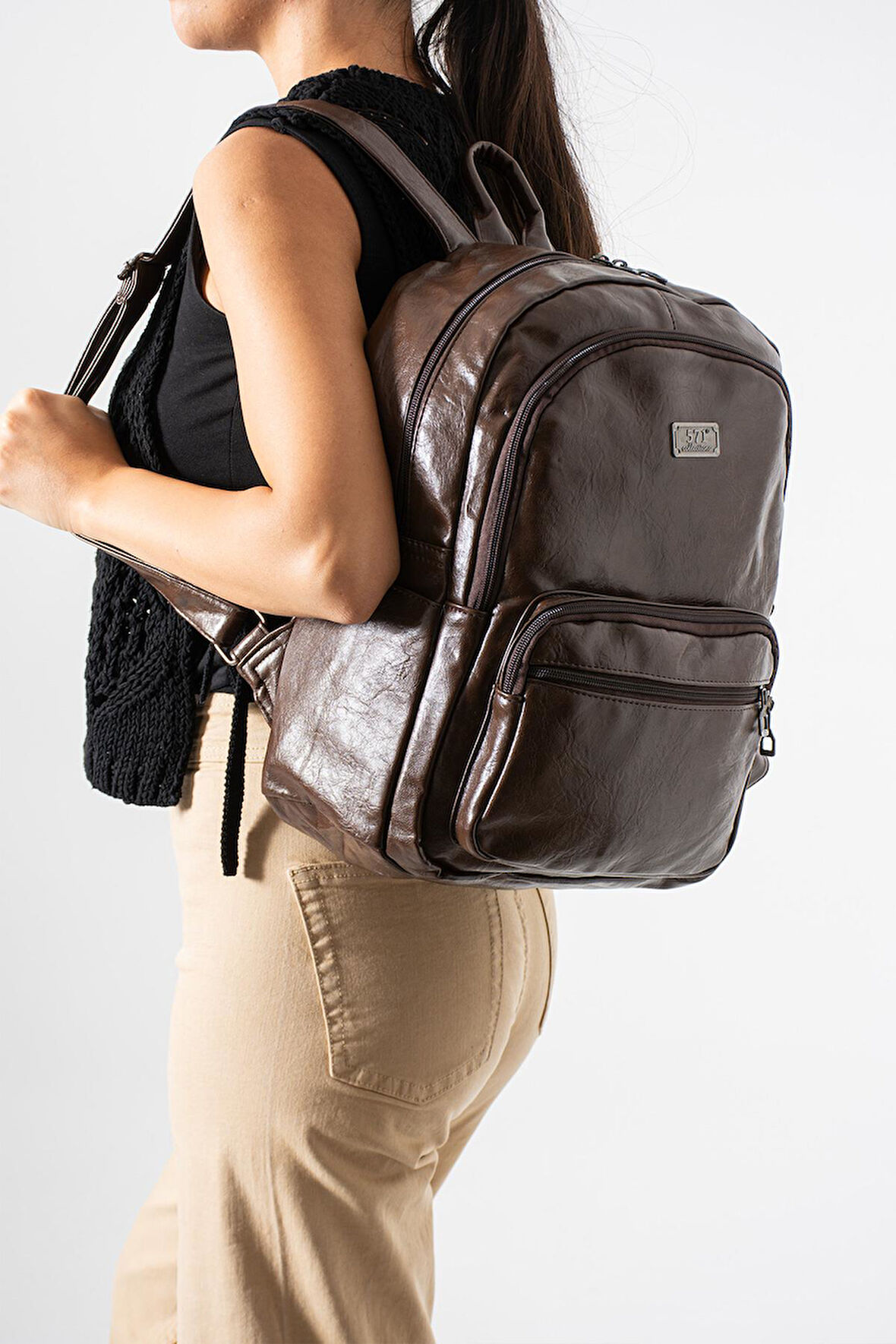 Suni Deri Yıkama Sırt Çantası (Poliüretan) Kahverengi Model:(571-14-16H)