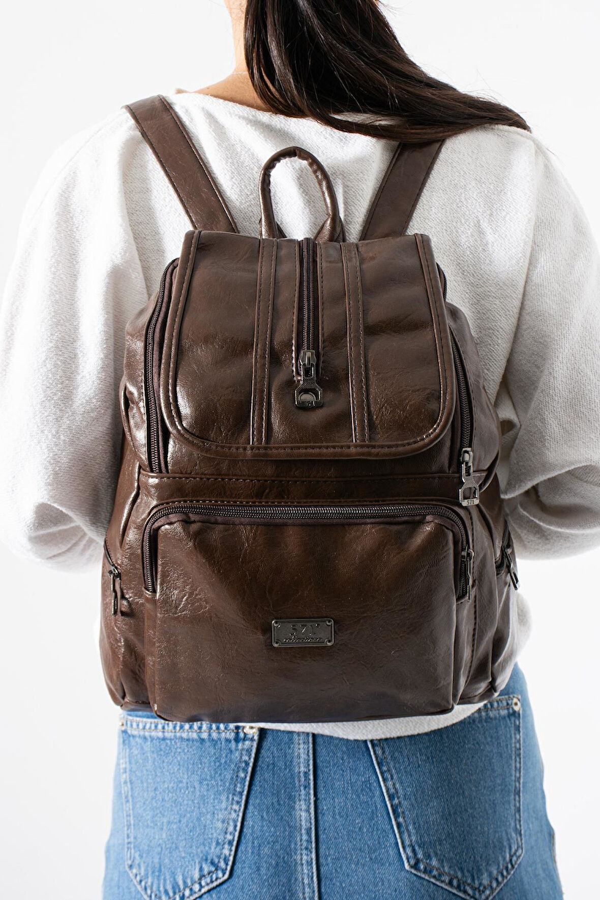 Suni Deri Yıkama Sırt Çantası (Poliüretan) Kahverengi Model:(571-14-16J)