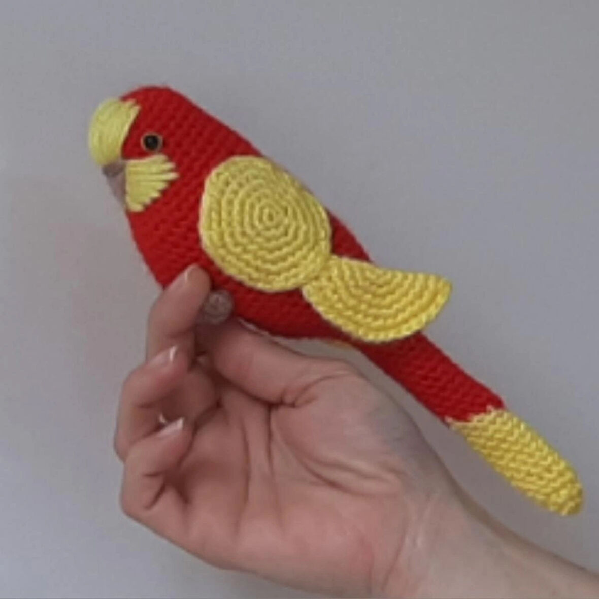 Amigurumi Kuş Muhabbet Kuşu Sarı Kırmızı Galatasaray