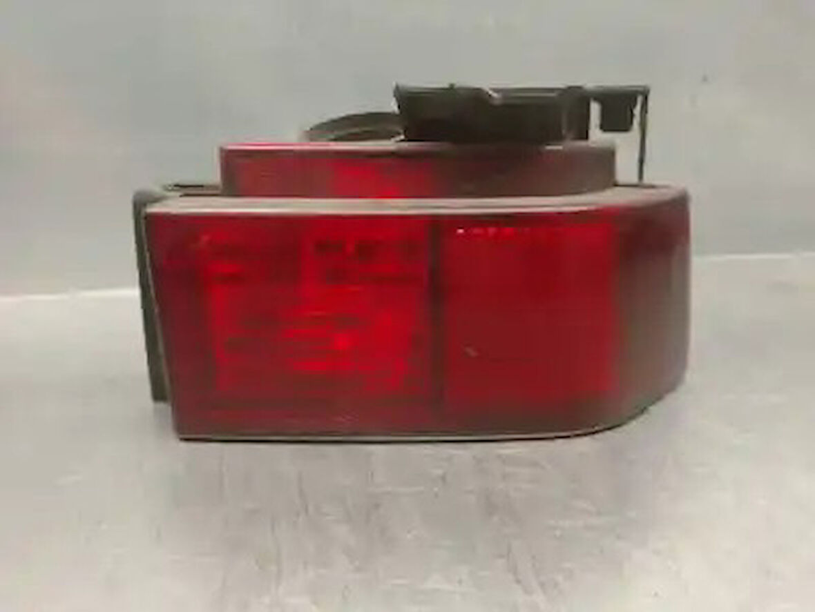 SIS LAMBASI ARKA SAG REFLEKTOR 641..>MERIVA A