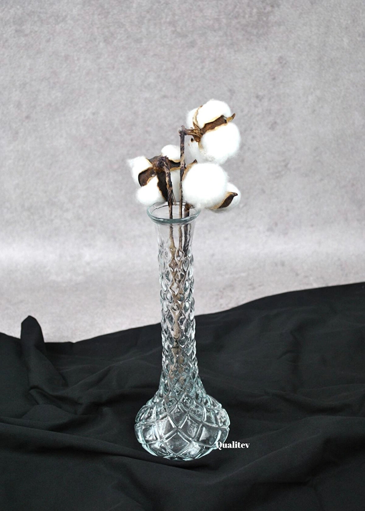 Uzun Cam Vazo Valery 24 Cm - 1 Adet