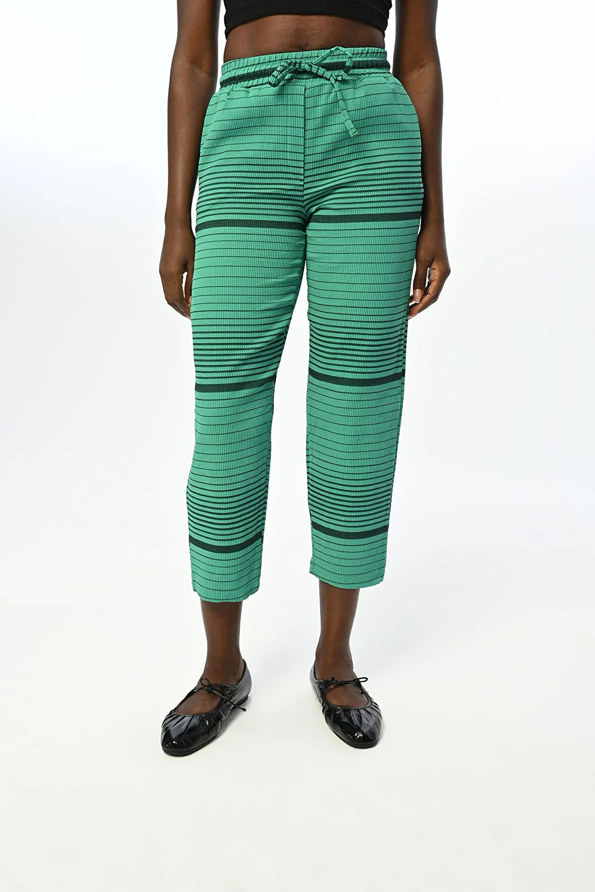 Yatay Çizgi Desenli Beli Lastikli Rahat Kalıp Pantolon