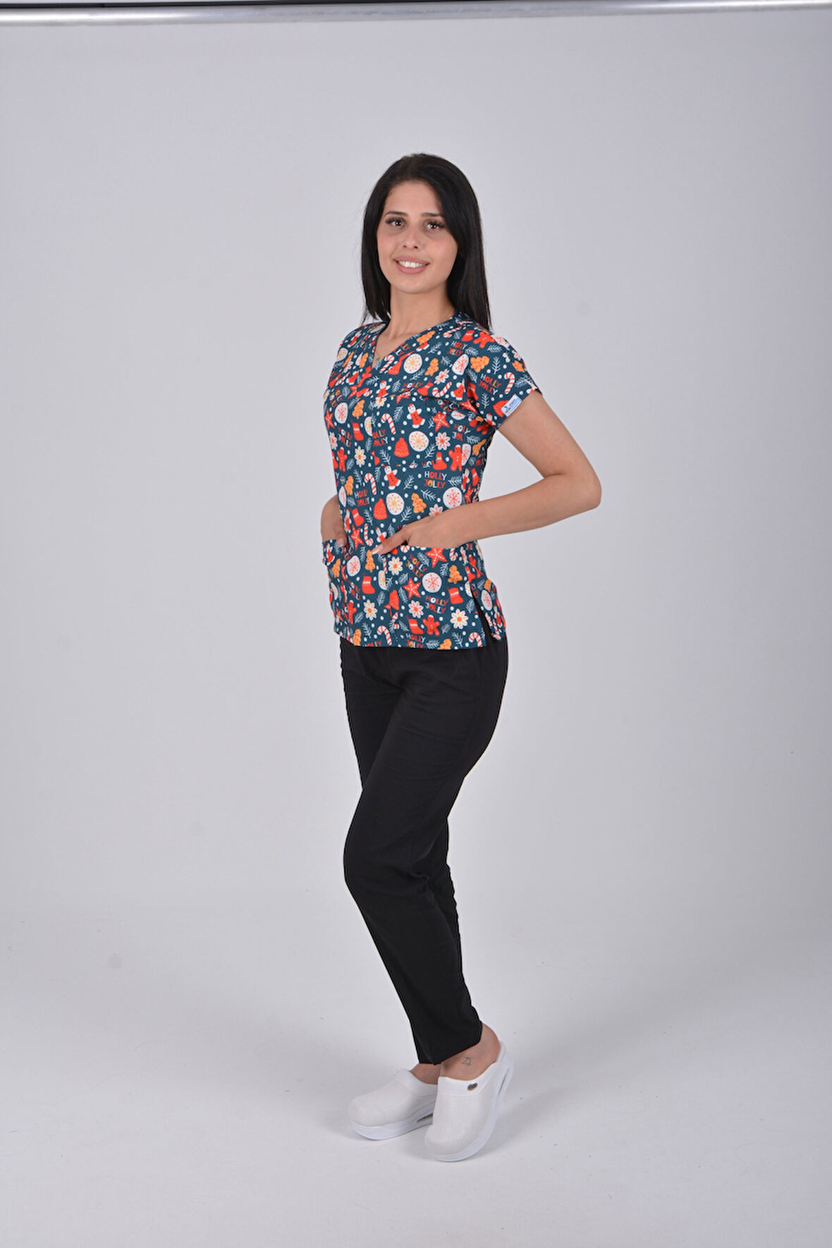 Unisex Yılbaşı Desenli Doktor Hemşire Öğretmen Aşçı Scrubs Üniforma Takımı