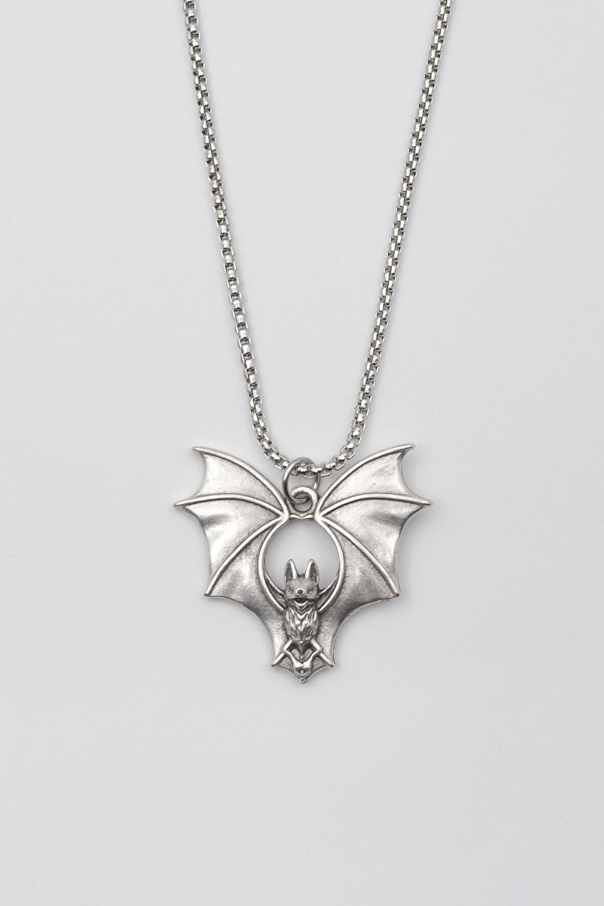 Gotik Yarasa Kolye - Örme İthal Zincirli Unisex Gümüş Kaplama Kolye - 60 cm