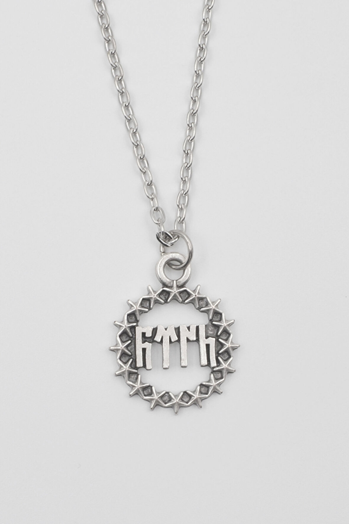 Göktürkçe Türk Yazılı ve Yıldızlı Kolye - Düz Ezme İthal Zincirli Unisex Gümüş Kaplama - 60 cm