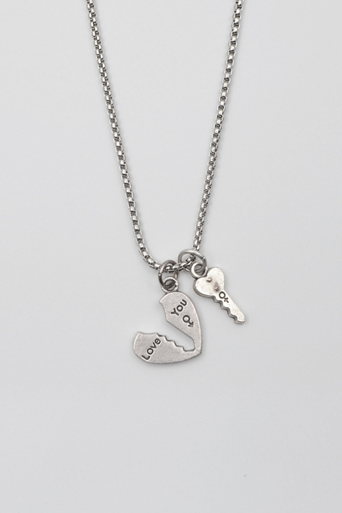 Kalp ve Anahtar 'Love' Yazılı Kolye - Örme İthal Zincirli Unisex Gümüş Kaplama - 60 cm