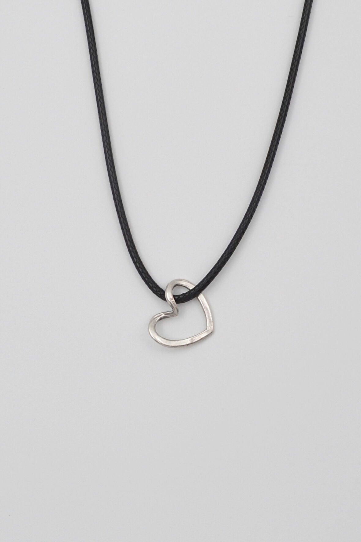 Minimalist Kalp Kolye - PU Deri İp Zincirli Unisex Gümüş Kaplama - 60 cm