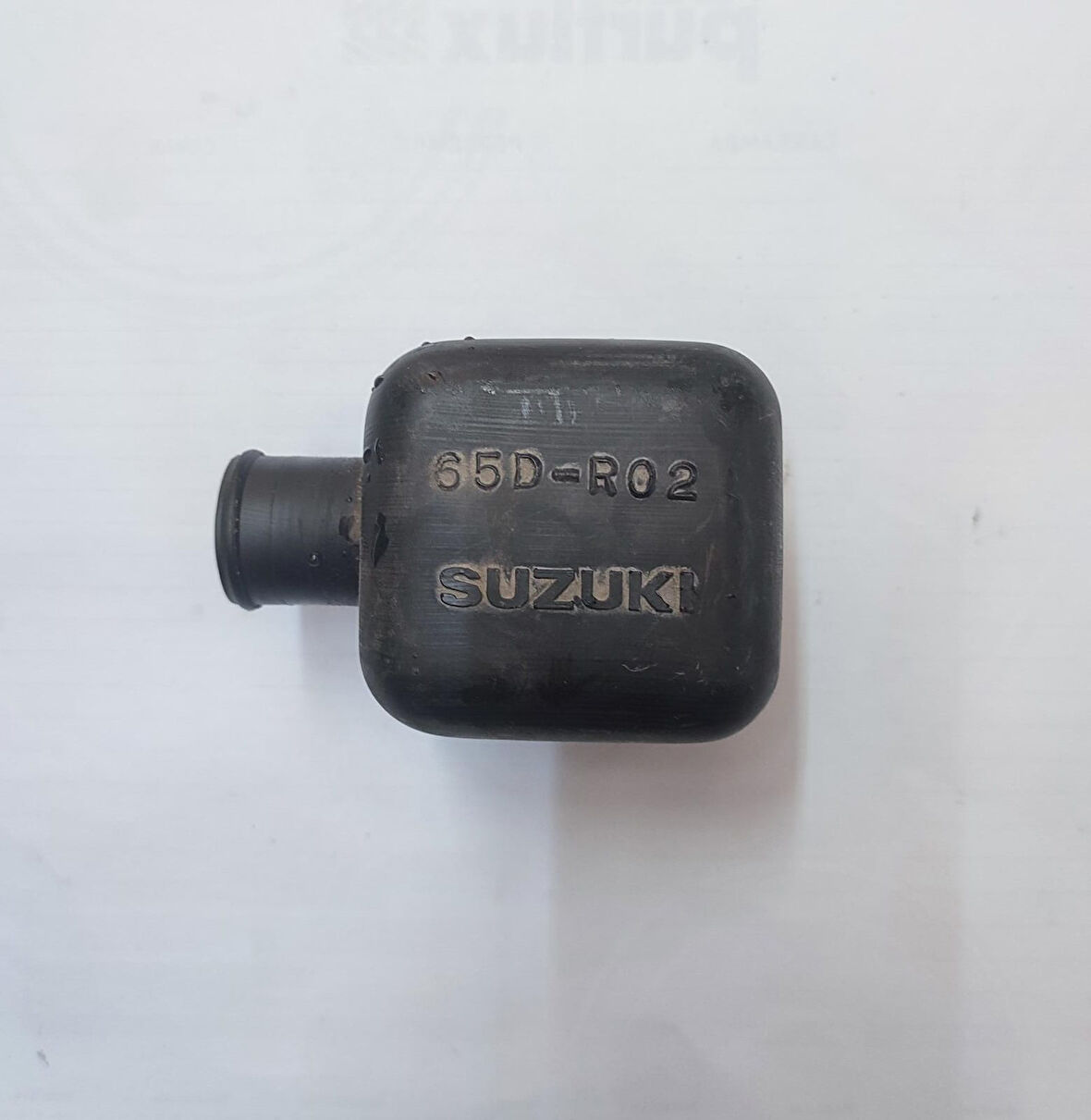 Suzuki Grand Vitara 98-05 Rezonatör Hava Genleşme Tankı Çıkma
