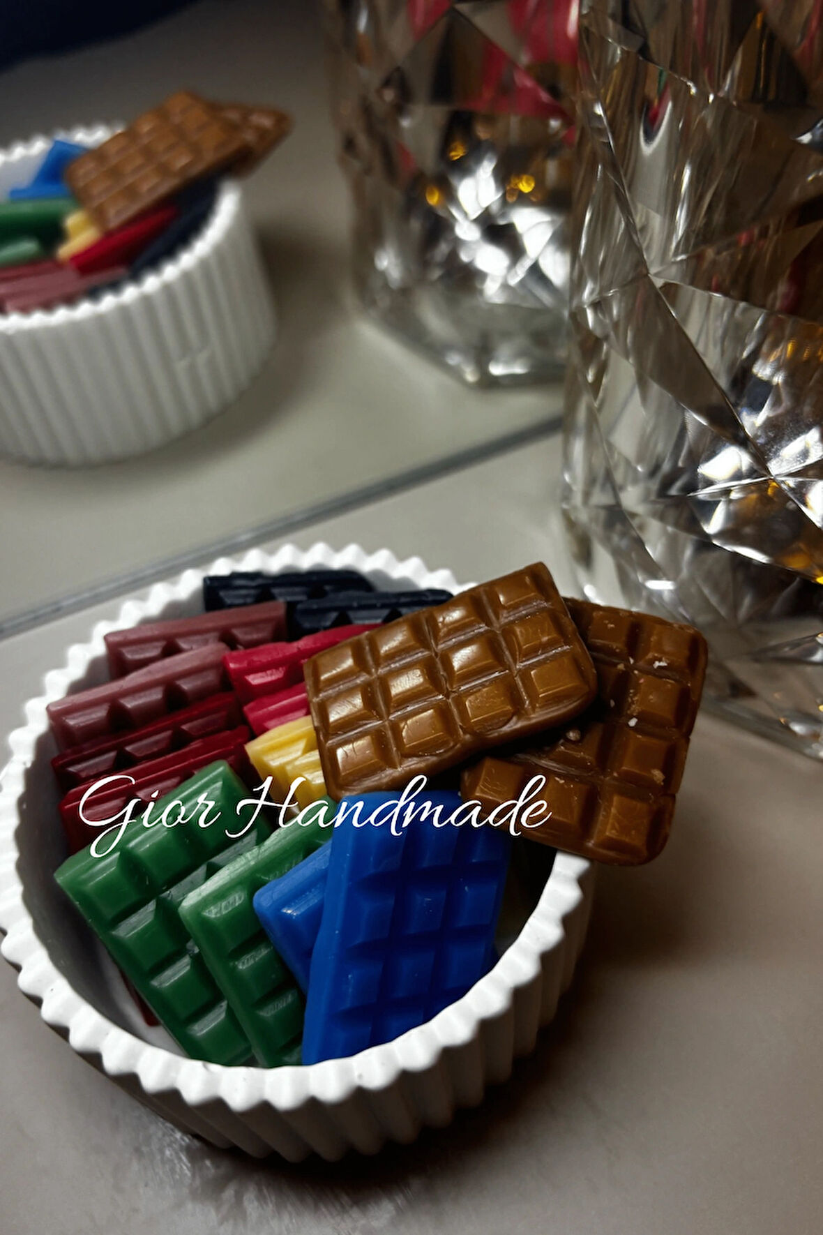 Mini Tatlı Buhurdanlık Mum Seti Çikolata Kokulu Renkli 20 Adet - 8,2x4cm Alçı Kase Dahil