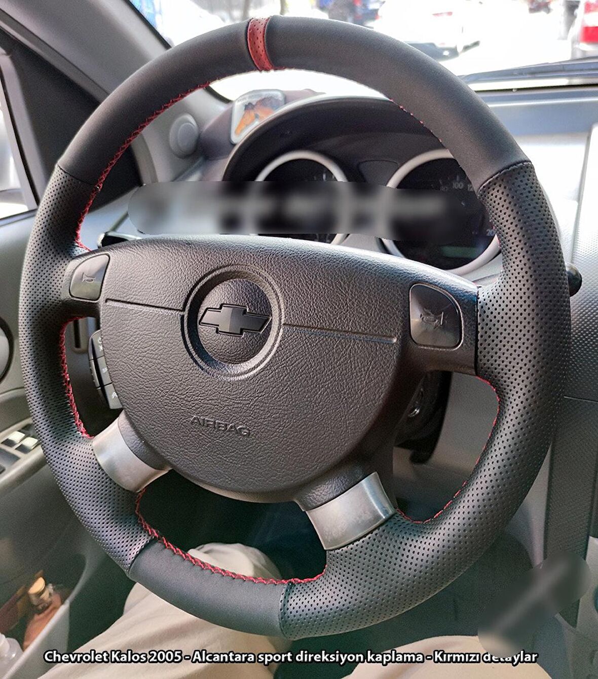 Chevrolet Kalos Araca Özel Direksiyon Kılıfı (Nokta Alcantara Kırmızı Yüzüklü)