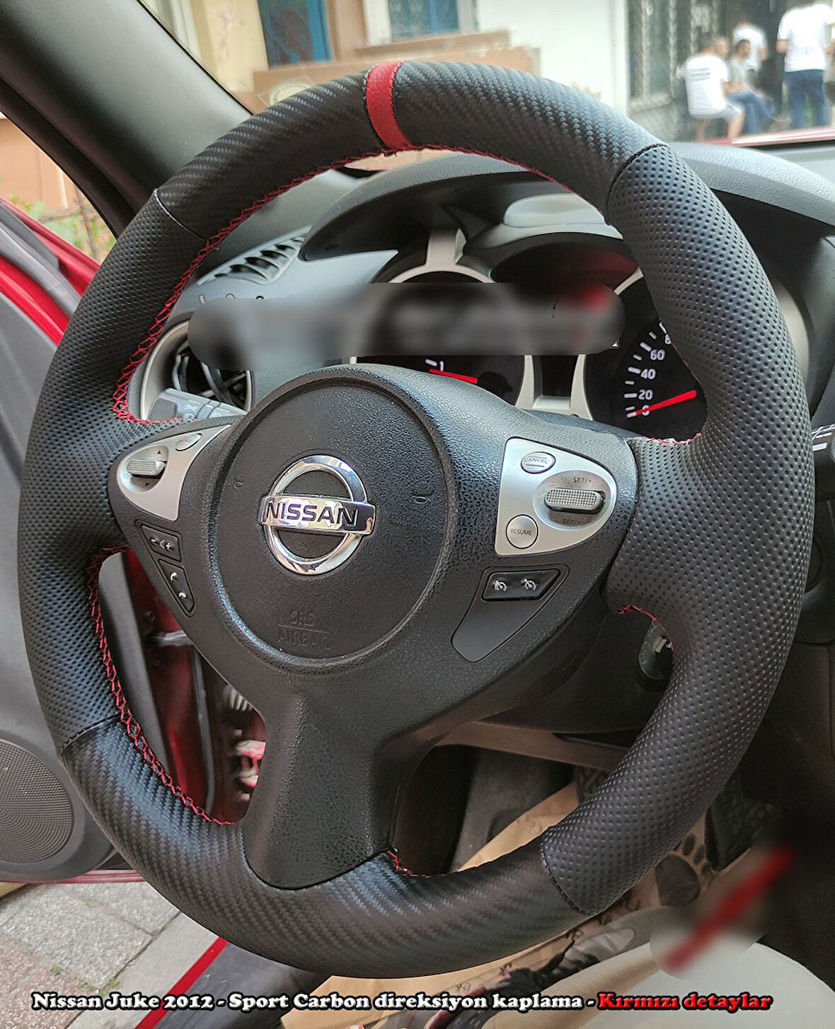 Nissan Juke 2011-2015 Araca Özel Direksiyon Kılıfı (NOKTA KARBON YÜZÜKLÜ)