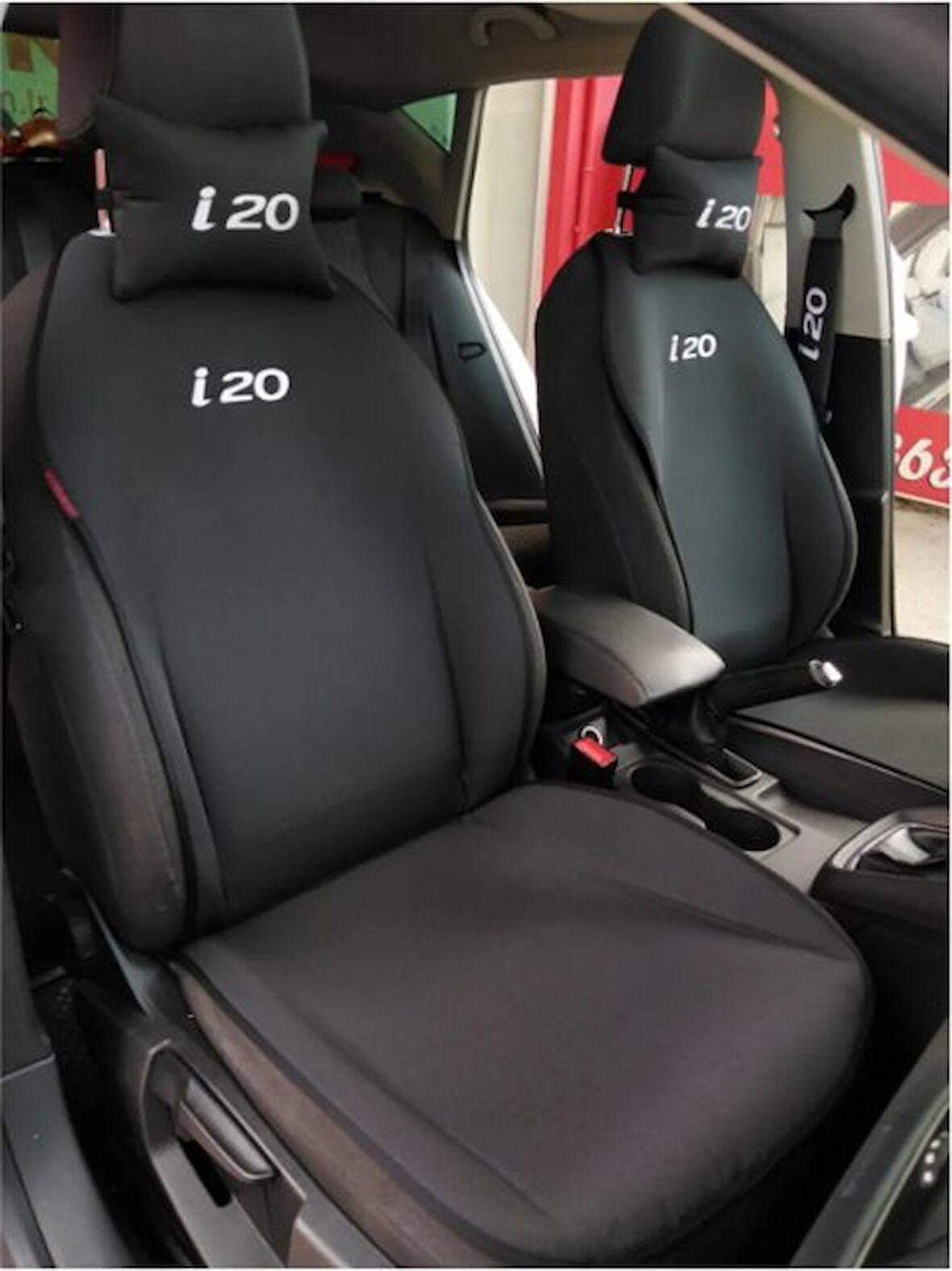 Hyundai I20 Nakışlı Ön 2'li Oto Koltuk Minderi 2 Adet Boyun Yastığı 2 Adet Kemer Pedi