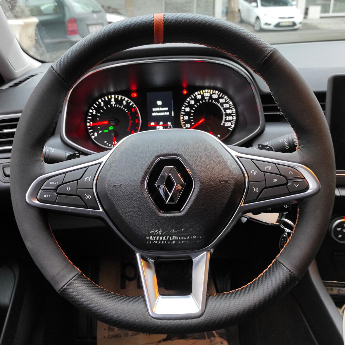 Clio 5 Direksiyon Kılıfı ÜNİVARSAL KILIFTIR TAM KILIF DEĞİLDİR