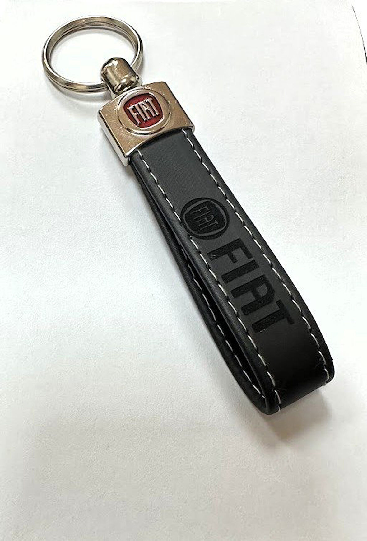 Fiat Kabartmalı Logo Ve Yazılı Anahtarlık (SİYAH)