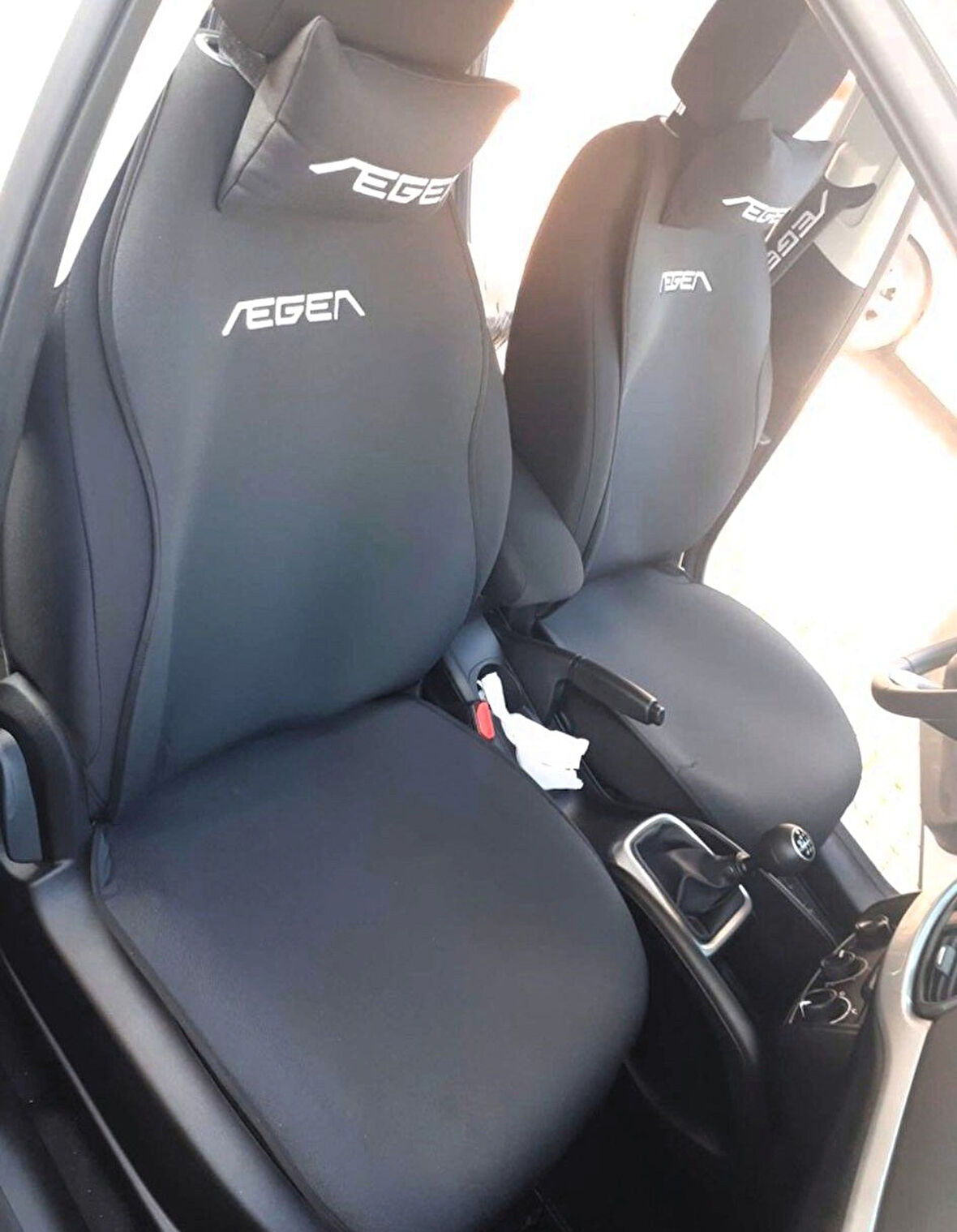FİAT EGEA Nakışlı Ön İkili Oto Koltuk Minderi 2 Adet Boyun Yastığı 2 Adet Kemer Pedi SİYAH
