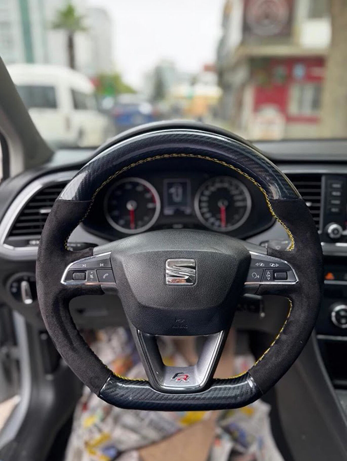 Seat Leon FR Araca Özel Dikmeli Direksiyon Kılıfı AÇIKLAMAYI OKUYUNUZ