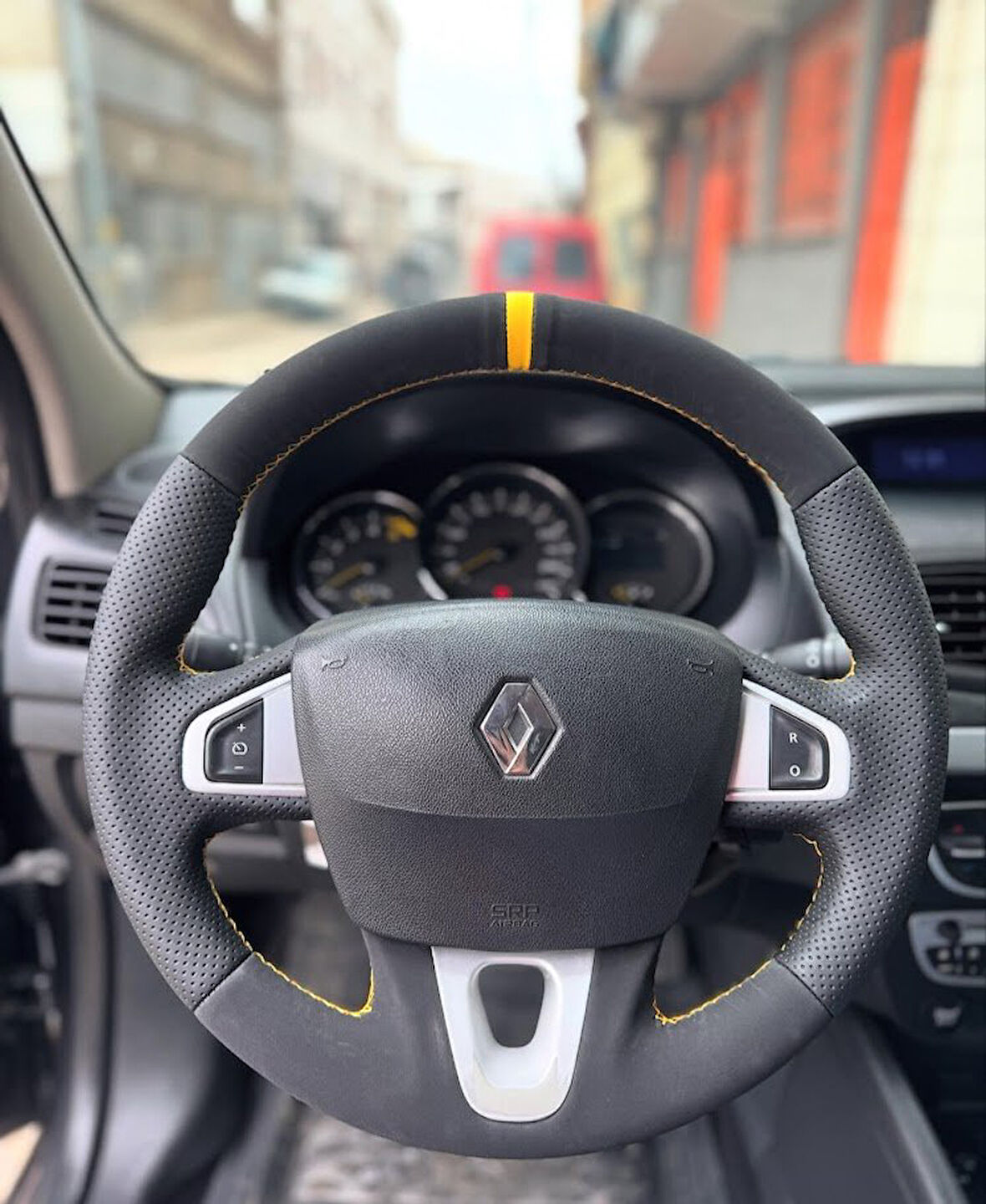 Renault Fluence Megane 3 Scenic Direksiyon Kılıfı Araca Özel SARI Yüzüklü