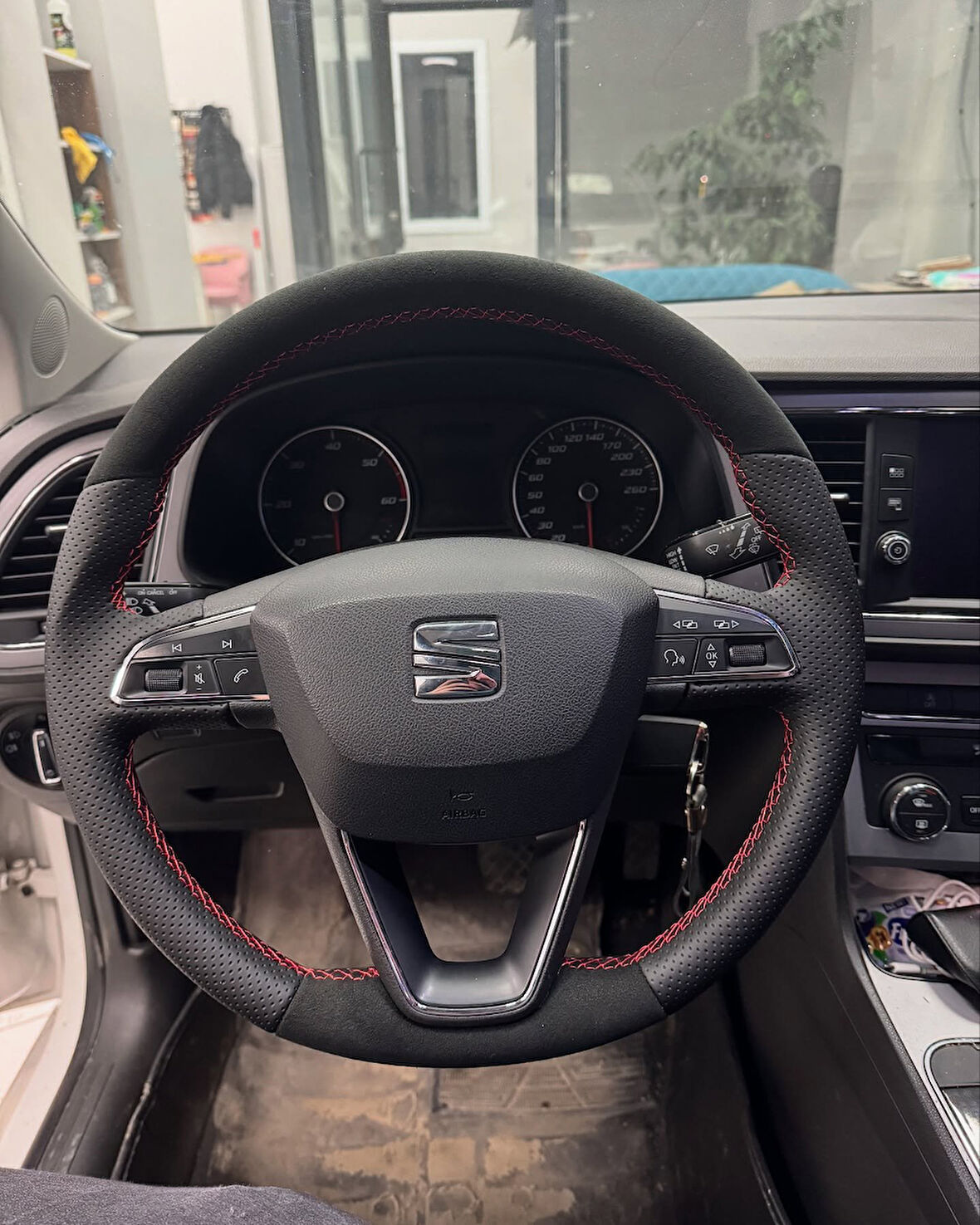 Seat ibiza style Araca Özel Direksiyon Kılıfı Uyumlu AÇIKLAMAYI OKUYUNUZ