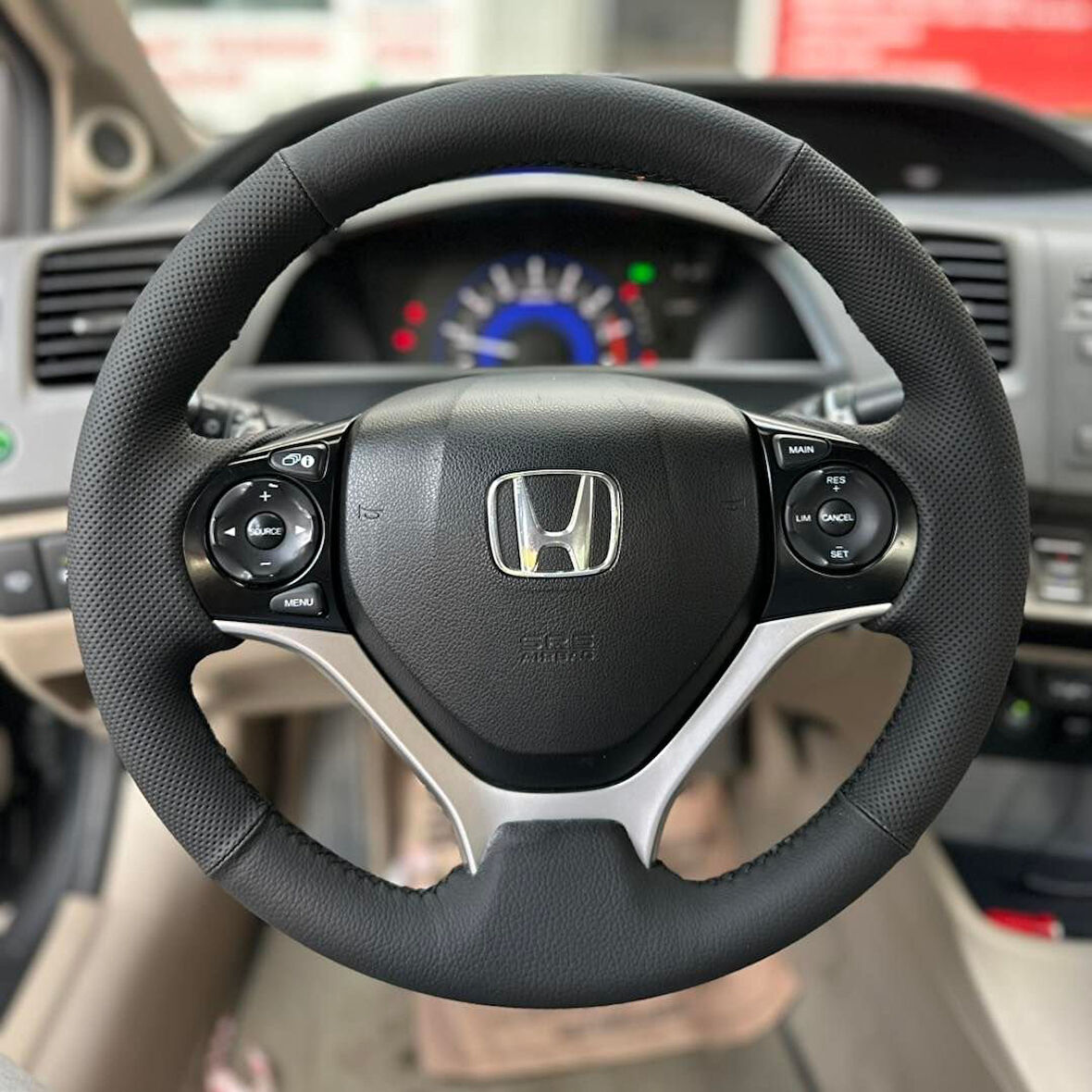 Honda Civic FB7 Araca Özel Dikmeli Direksiyon Kılıfı NOKTA DÜZ SİYAH İP