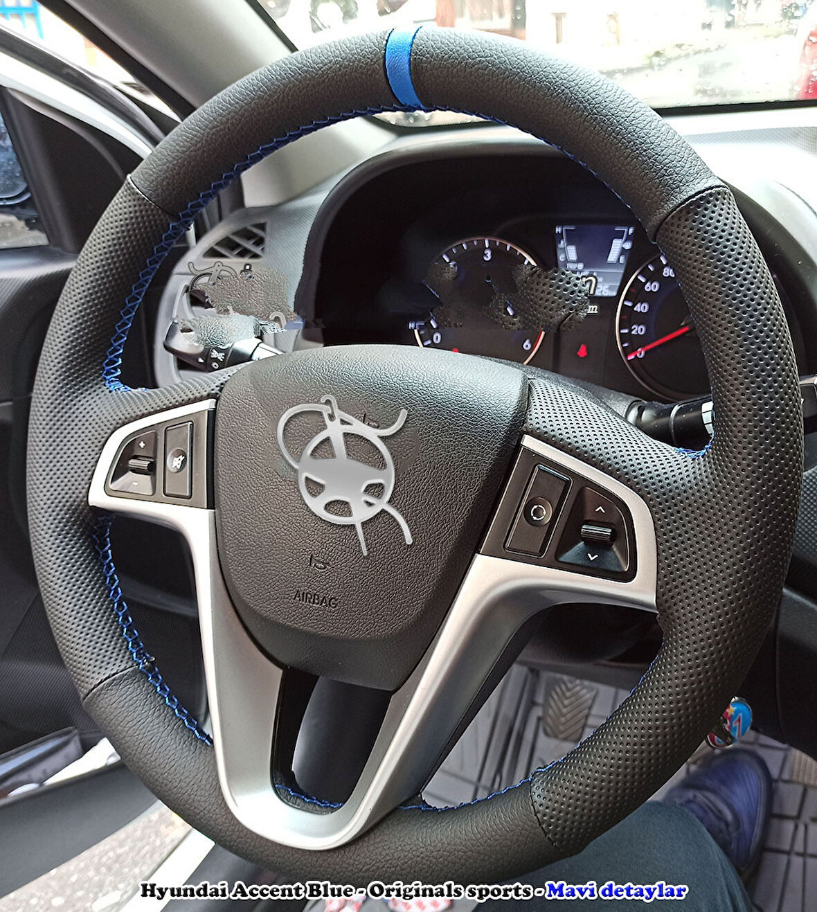 Hyundai Accent Blue Araca Özgü Dikmeli Direksiyon Kılıfı