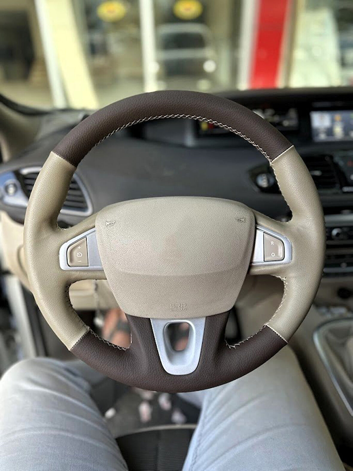 Fluence TUŞLU Araca Özel Direksiyon Kılıfı (AÇIKLAMAYI OKUYUNUZ)