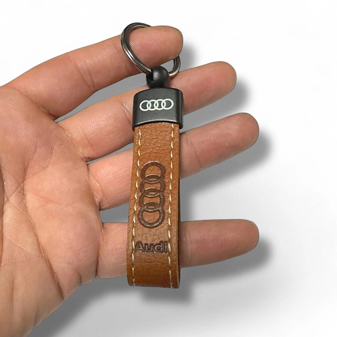 Audi Yazılı Ve Logolu Anahtarlık (KAHVERENGİ) TERMO DERİ