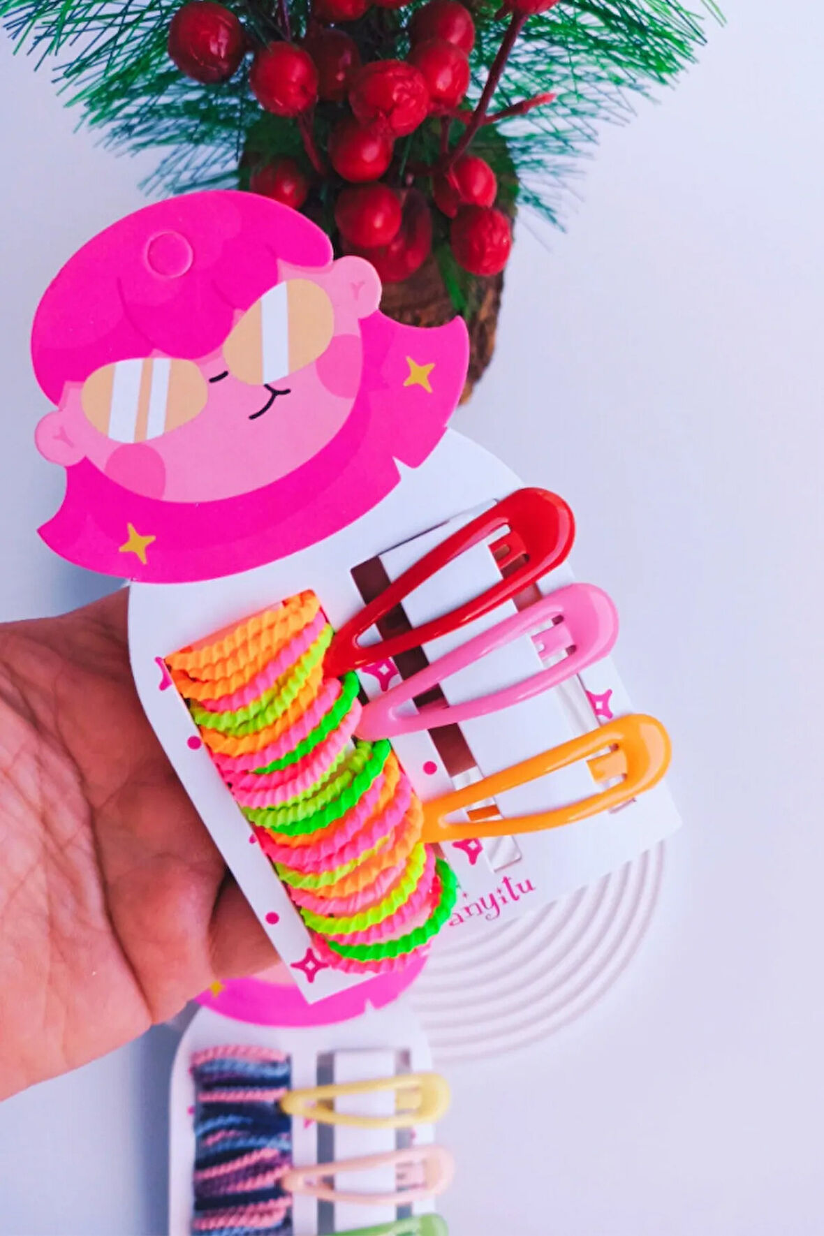 Minik Lastik Toka ve Çıtçıt Toka Seti (25 Adet Lastik 3 Adet Pens)