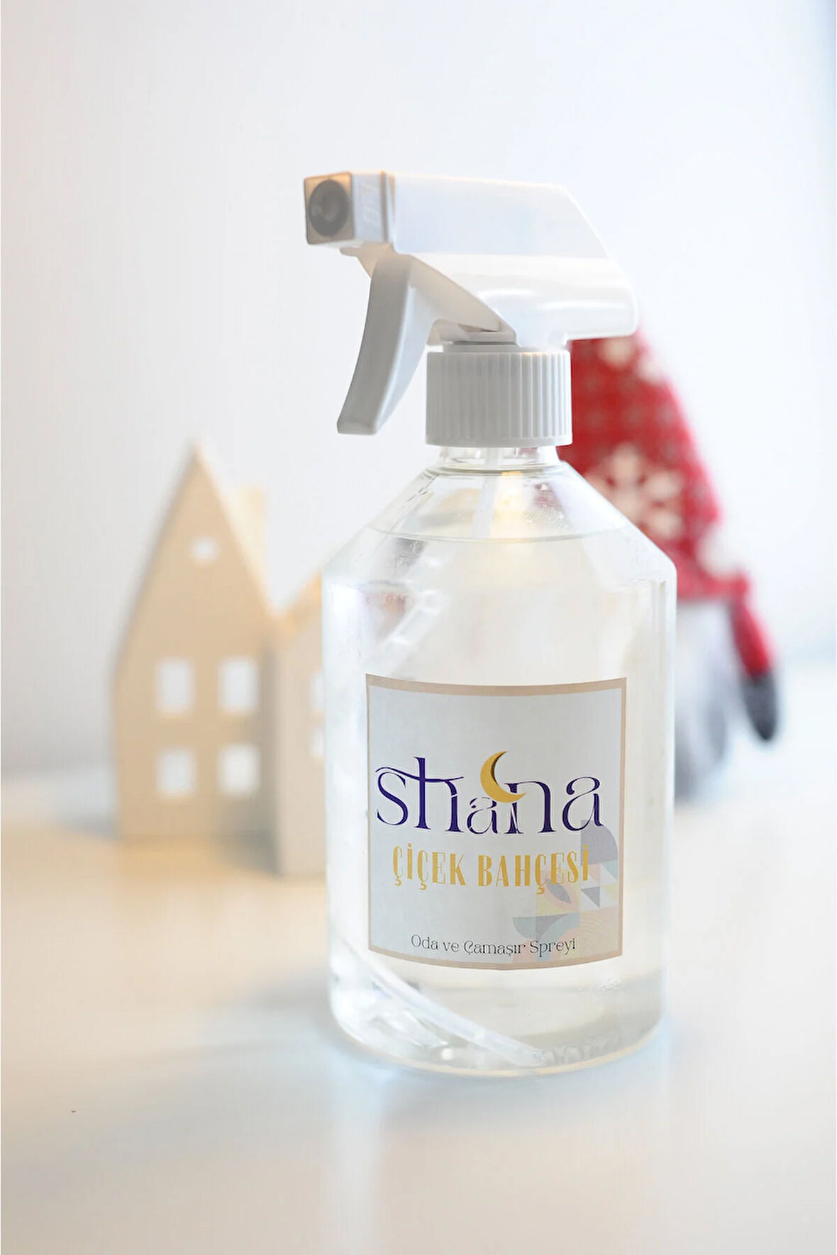 Çiçek Bahçesi Parfümlü Oda Ve Çamaşır Spreyi Ortam Ve Kumaş Kokusu Baby Powder Room Spray 500ml