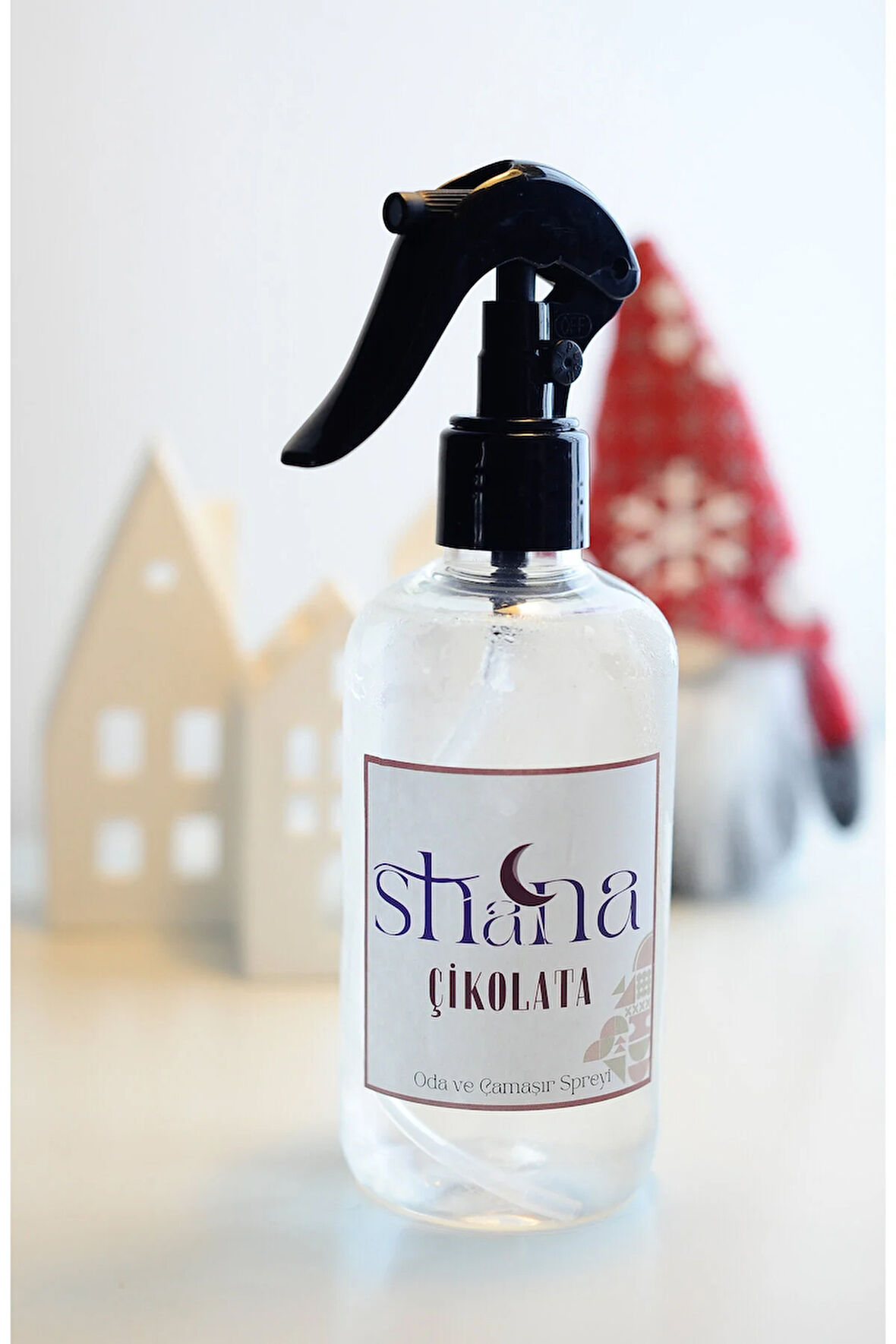 Çikolata Parfümlü Oda Ve Çamaşır Spreyi Ortam Ve Kumaş Kokusu Baby Powder Room Spray 250ml