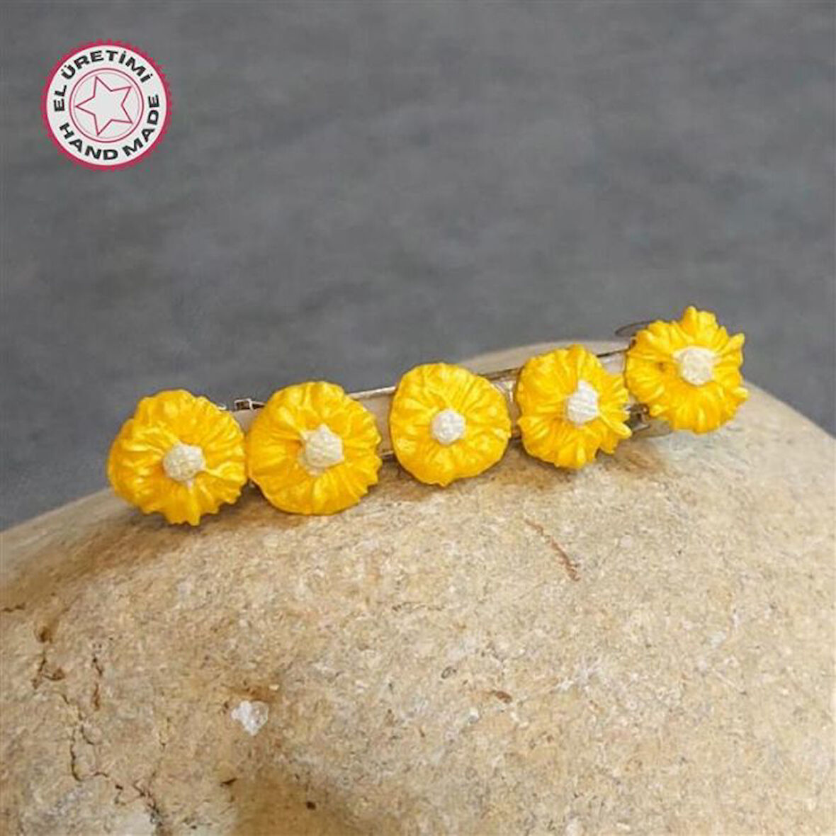 Uretti - Hülya 6683 4991 El Yapımı Polimer Kil Küçük Sarı Papatya Çiçeği Tasarımlı Saç Tokası / 6 Cm