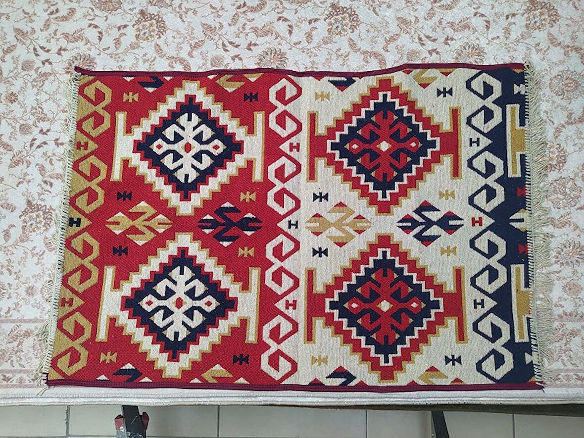 Kilim Antik Otantik Desen Model 80'*125 cm 1m² Natüre boya  El yapım 