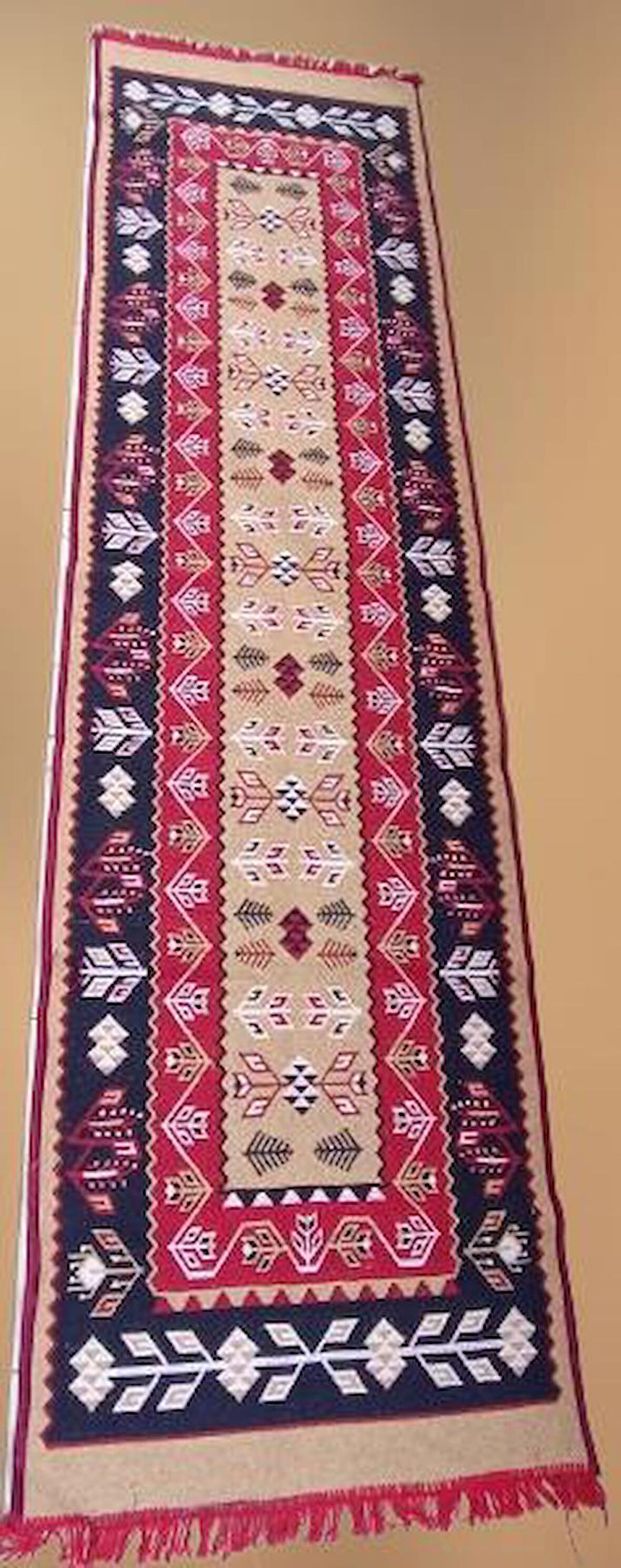 Kilim Antik 80-300 Otantik  Motifler Model Naturel  Boya Çift Taraflı Kullanım El yapımı