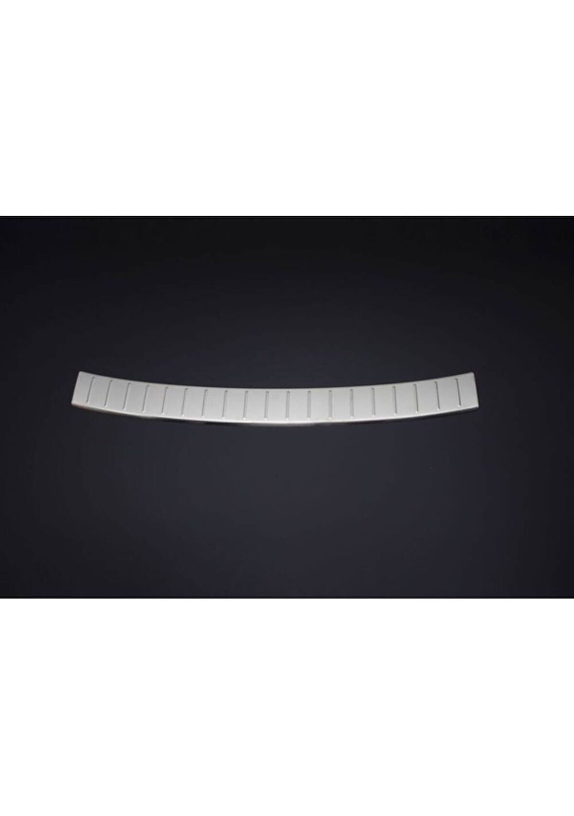 SKODA OCTAVİA A7 UYUMLU ARKA TAMPON EŞİĞİ 2013 ÜZERİ PASLANMAZ KROM