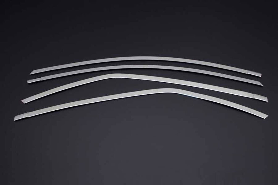 TOYOTA COROLLA SEDAN UYUMLU CAM ÜST ÇITASI 4 PARÇA 2013 ÜZERİ PASLANMAZ KROM