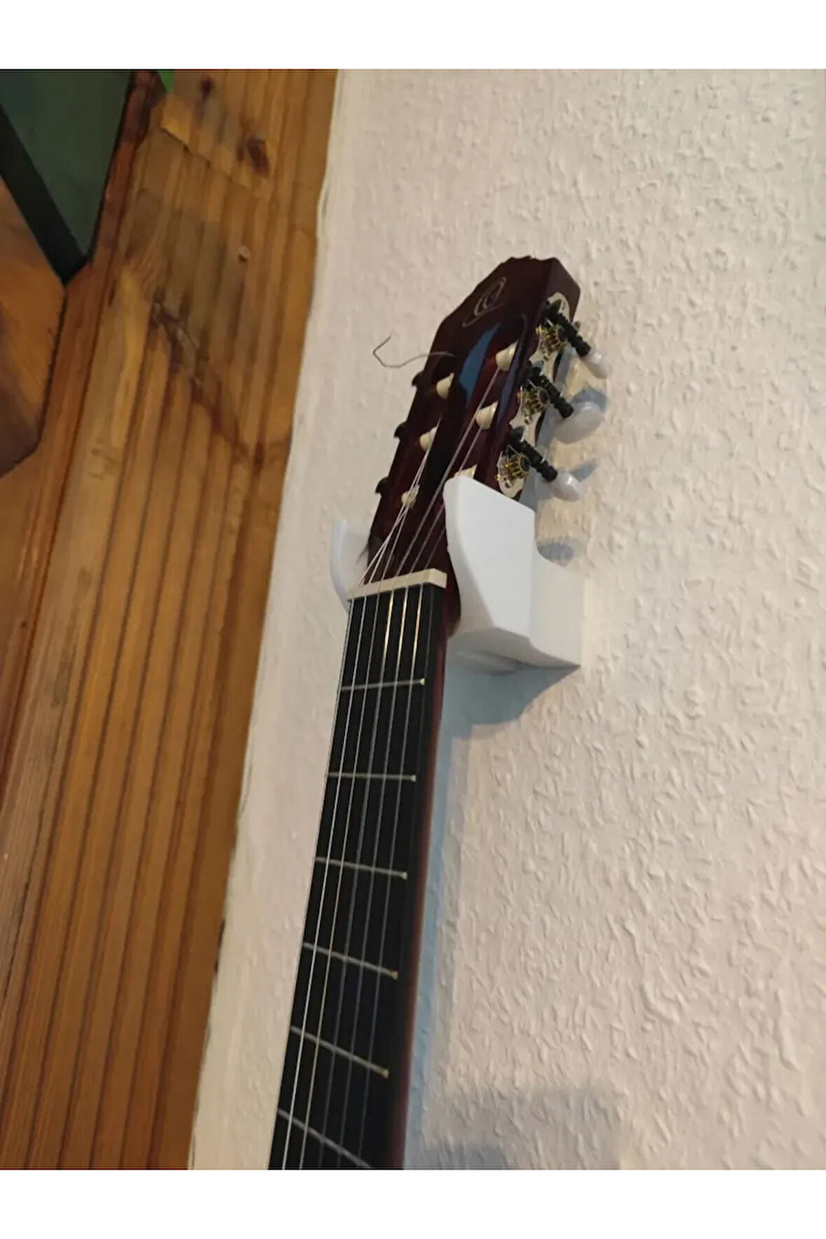 Universal Gitar Duvar Askısı – Tüm Gitar Modelleri İçin Uyumlu