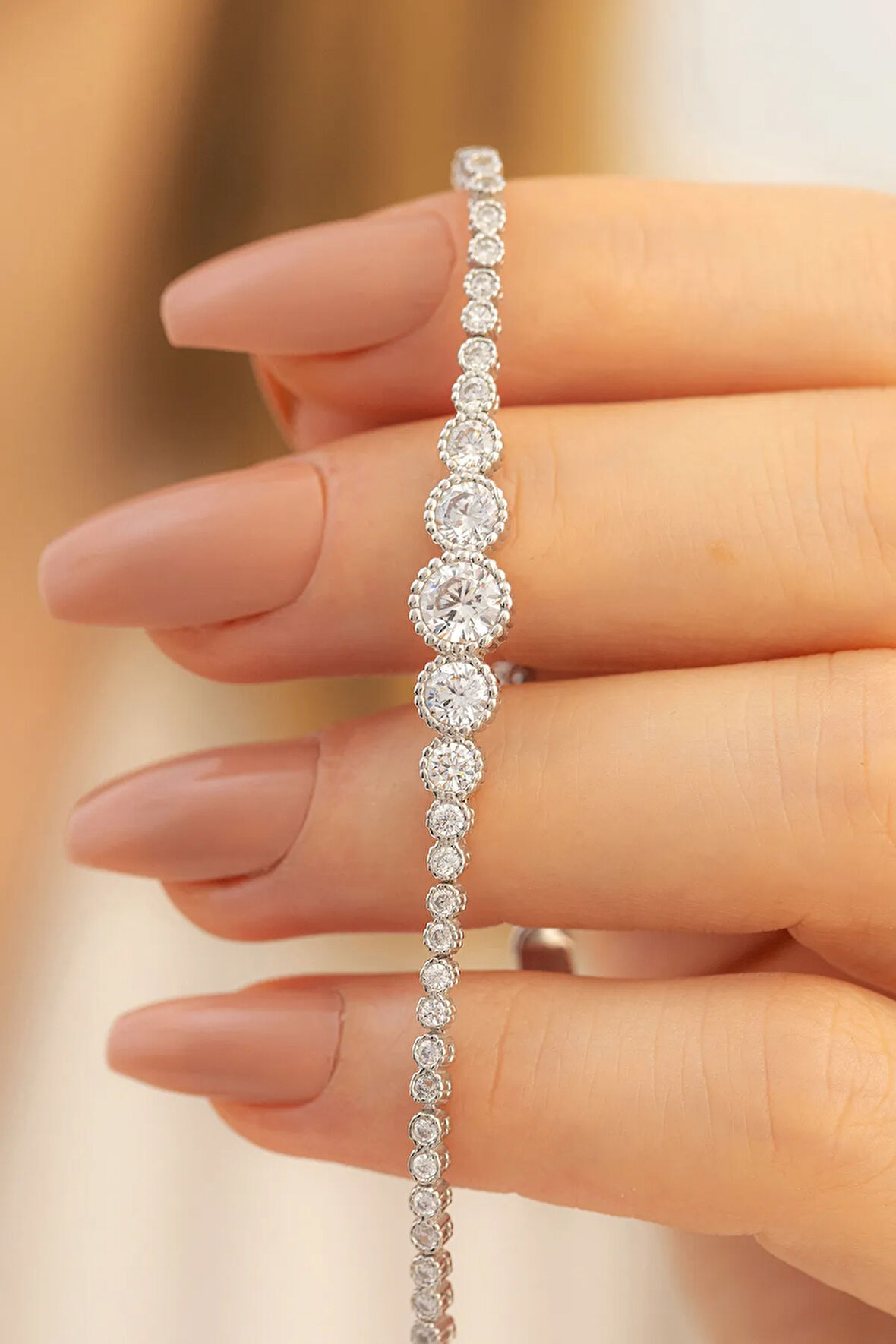 Çağ Zirkontaşlı Su Yolu Kadın Gümüş Bileklik