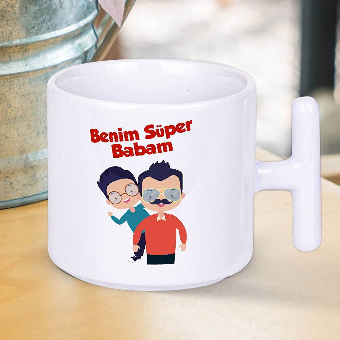 Her Süper Babanın İhtiyacı: Kahvesini İçerken Güç Toplayacağı T Kupa! Benim Süper Babam Yazılı Hediyelik T Kupa