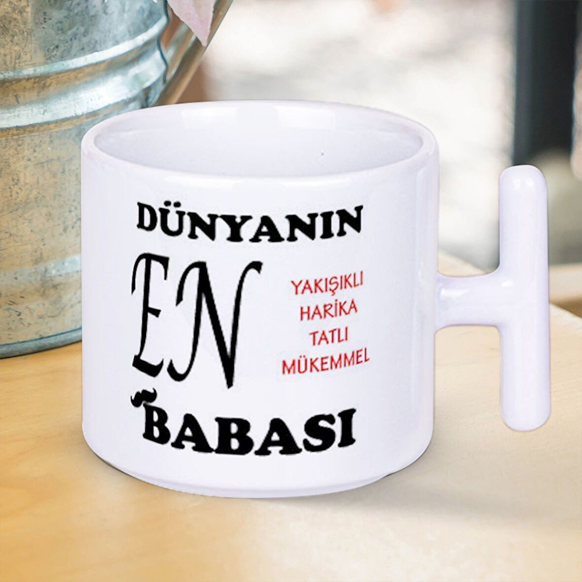 Dünyanın En Yakışıklı Tatlı Mükemmel Harika Babası Yazılı 1 Adet T Kupa Babalar Gününe Özel Hediyelik T Kupa