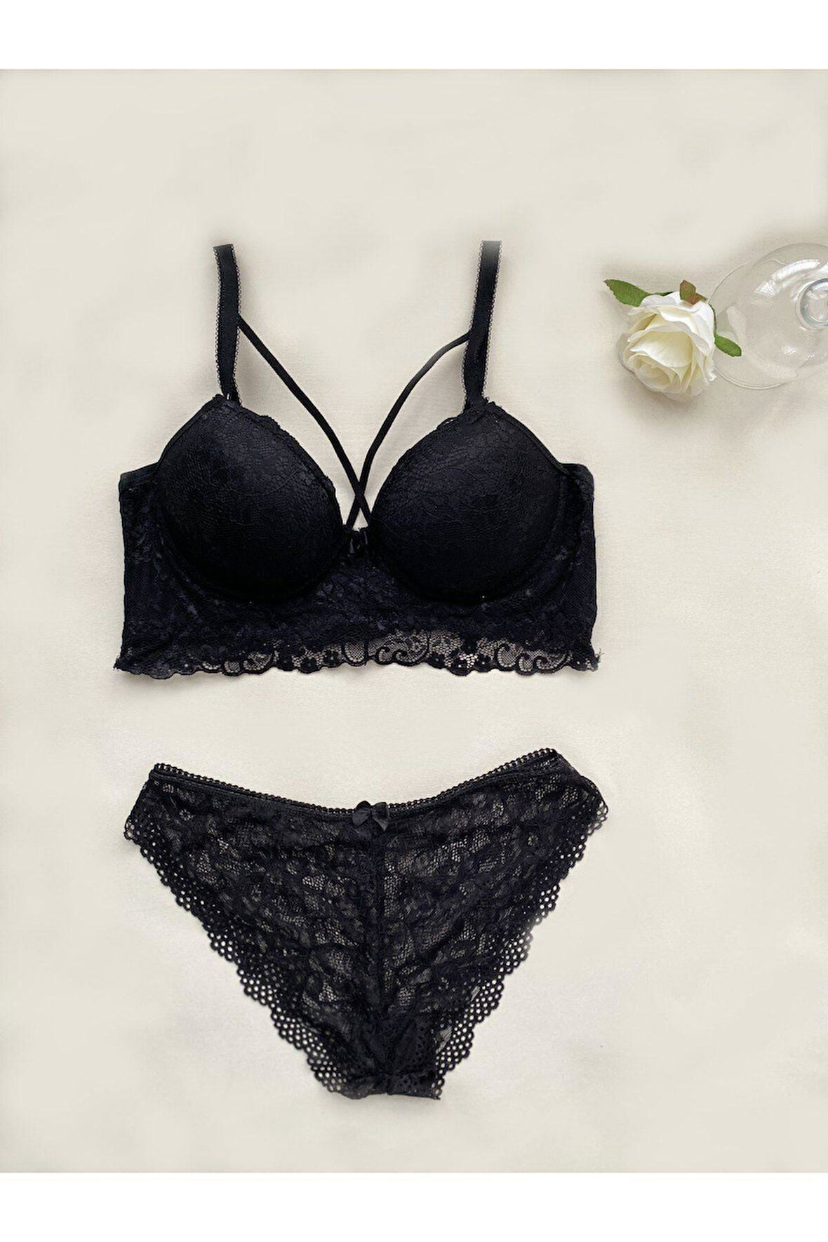  DESTEKLİ DANTELLİ BRALET SİYAH SÜTYEN TAKIM