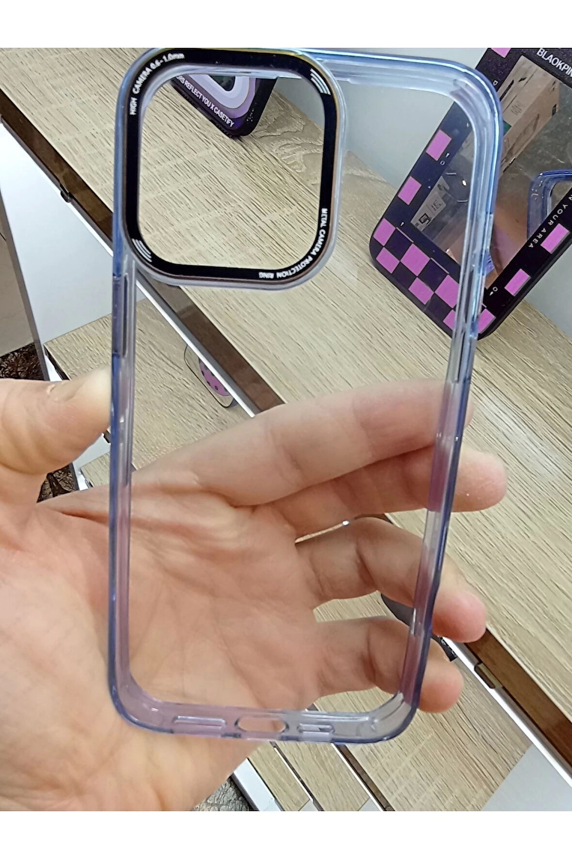 İPhone 14 Pro Max Kenarları Renkli Tuşları Metal Çizilme Dayanıklı Darbe Korumalı Kılıf