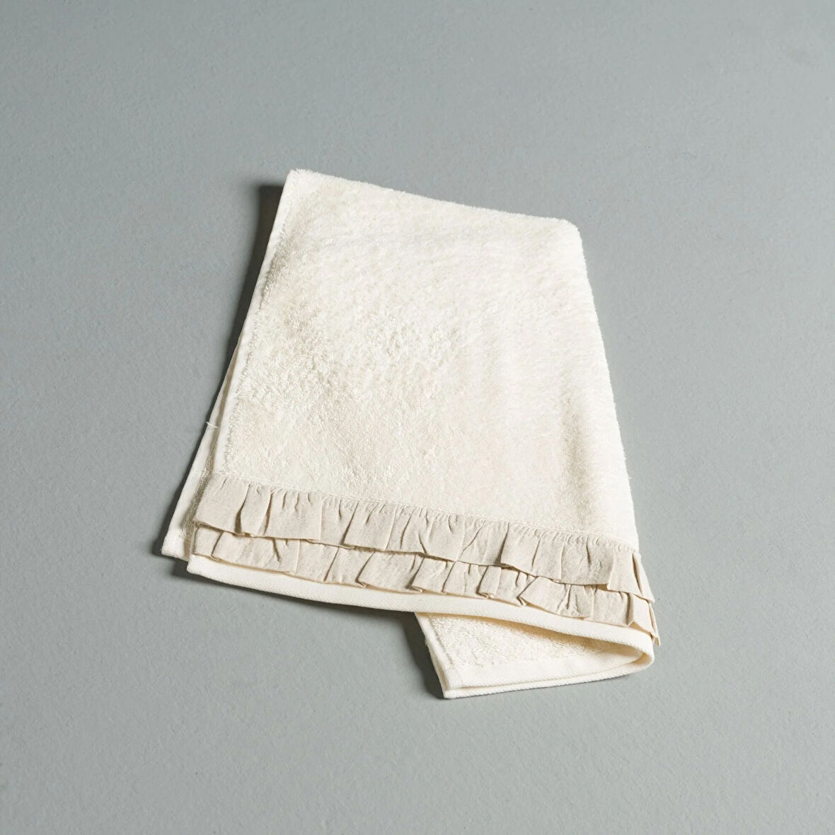 Linens Ruffle Bambu 50X85 cm Yüz Havlusu Ekru