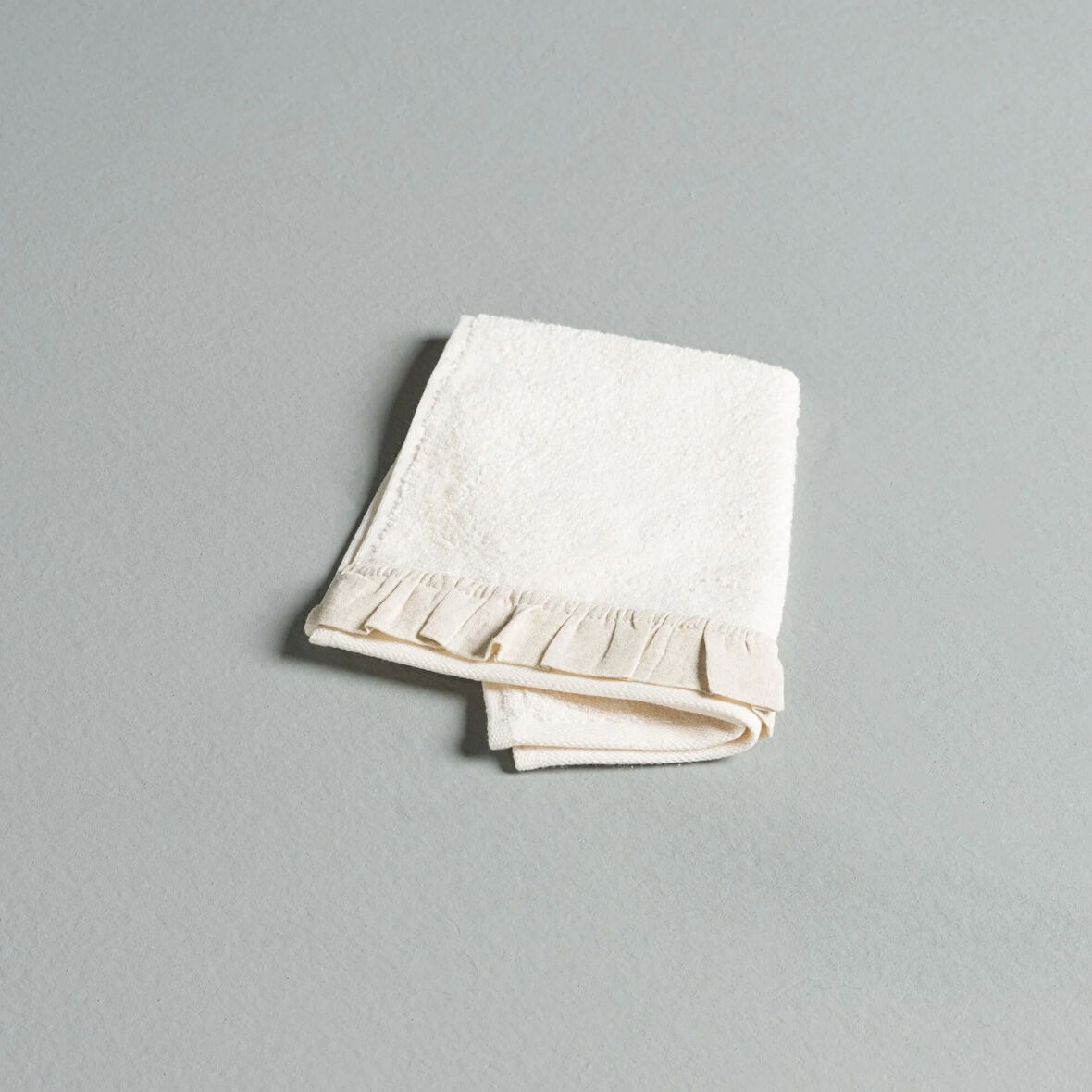 Linens Ruffle Bambu 30X45 cm El Havlusu Ekru