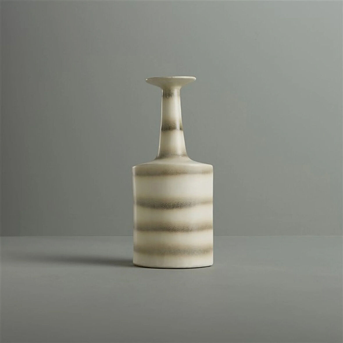 Linens Helix 22x10x16 cm Vazo Vizon Beyaz