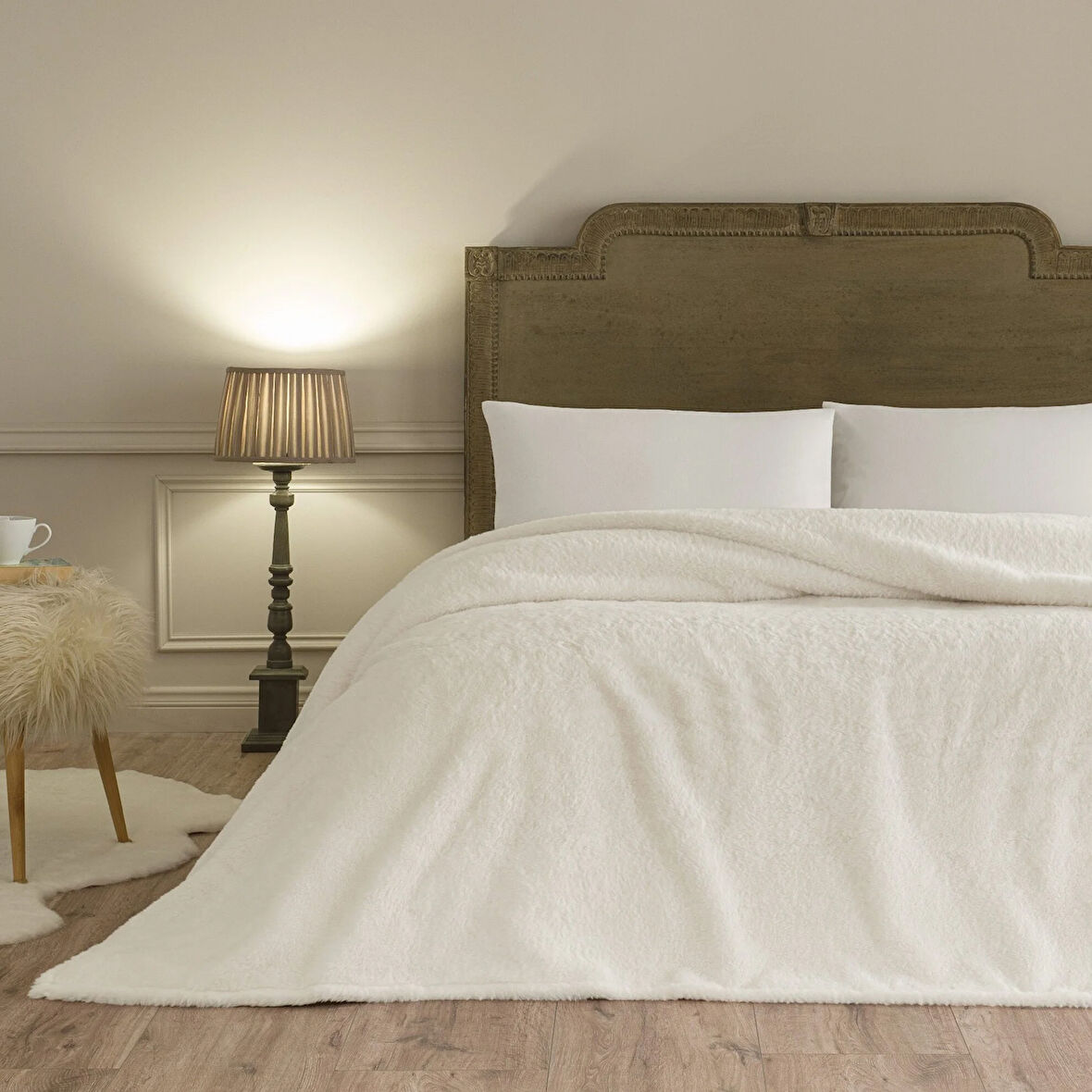 Linens Mathie Çift Kişilik Ekru Battaniye