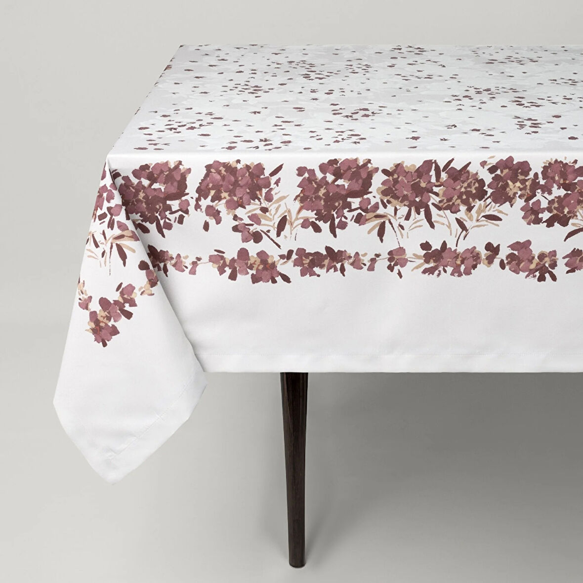 Linens Tale 150x250 cm Masa Örtüsü Mürdüm