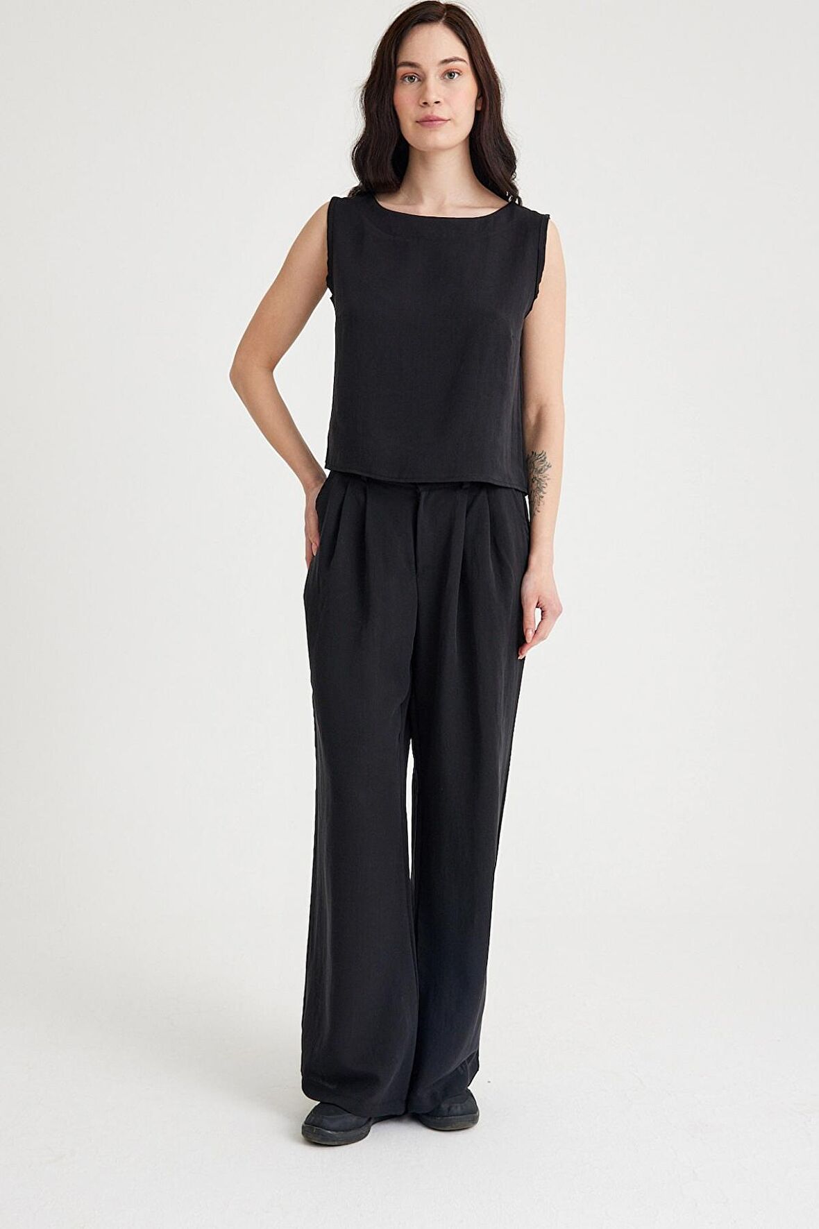 Barbora Keten Günlük Rahat  Kolsuz  Alt Üst Kadın Takım LN08siyahi1