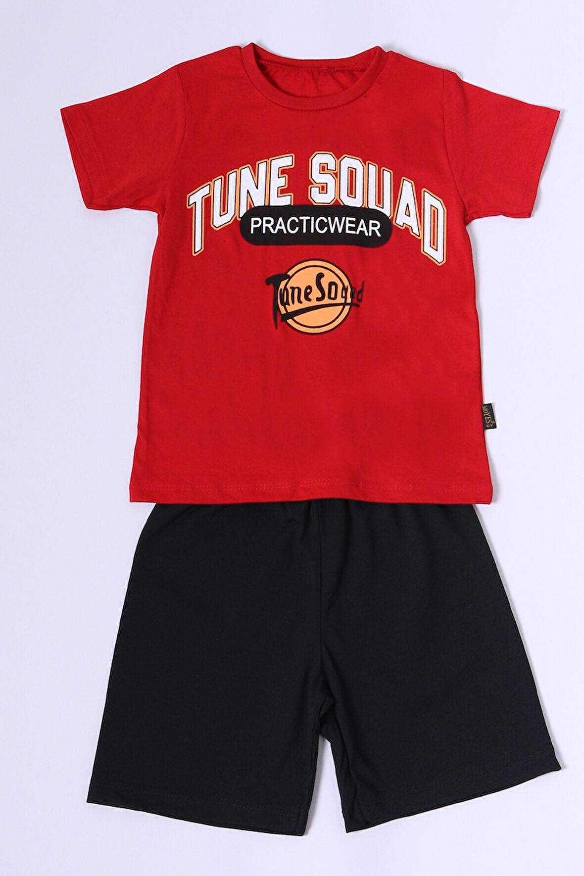 ERKEK ÇOCUK ŞORTLU TAKIM TUNE SQUAD BASKILI B81